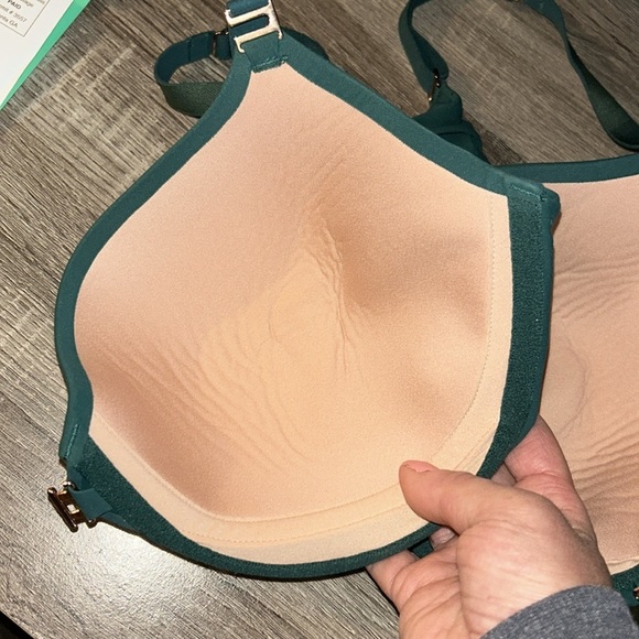 Beautiful Forest Green Soma Front Closure Bra Size 38DD - Picture 7 of 8